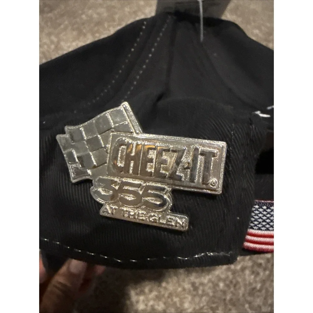 CHEEZ-IT 355 Watkins Glen  Nascar‎ Black White Baseball Cap/Hat New W/ Tags